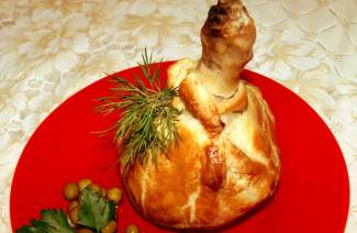 Chicken drumsticks in puff pastry