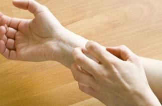 Comment se transmet la gale