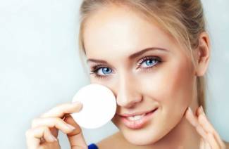 7 maneiras de remover o bronzeamento artificial