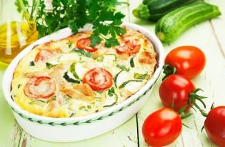 Cepeškrāsnī sautējiet cukini kastroli