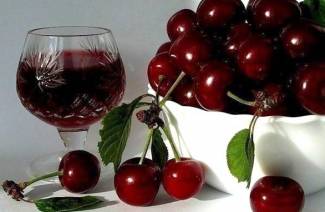 Comment faire du vin de cerise à la maison