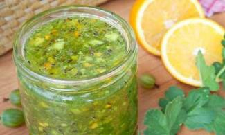 Confiture de groseille à l'orange pour l'hiver