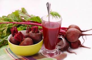 Como beber suco de beterraba