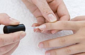 Analogue Exoderil pour les ongles