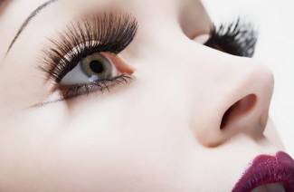 Quelle huile de cils est préférable d'utiliser