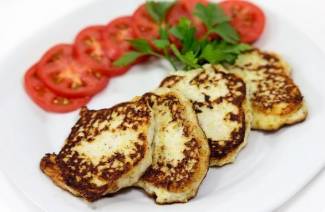 Zucchinistückchen mit Hackfleisch