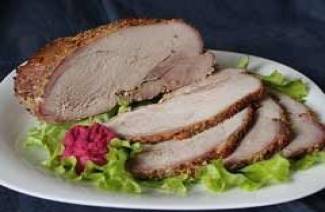 Kuinka keittää keitettyä sianlihaa kotona