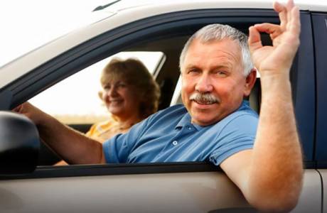 Prêt auto pour personnes âgées