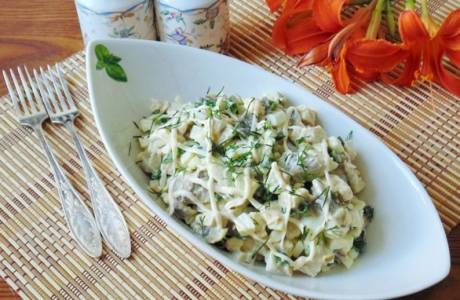Salada de frango defumado