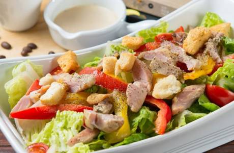 Salad gà hun khói