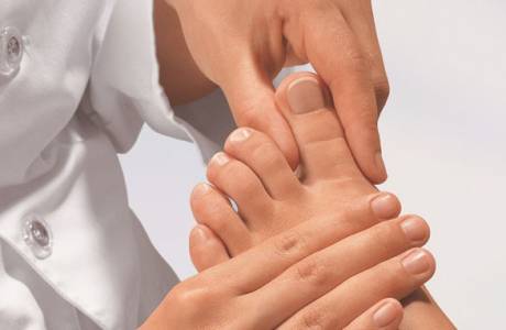 Các biện pháp rẻ tiền cho nấm móng tay