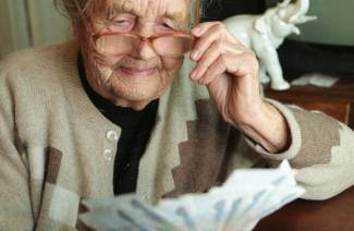 Lump sum payment to pensioners