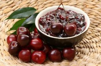 Confiture de cerises pour l'hiver