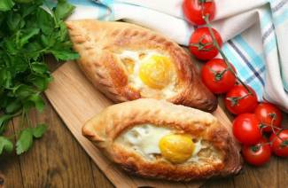 Người điều trị Khachapuri