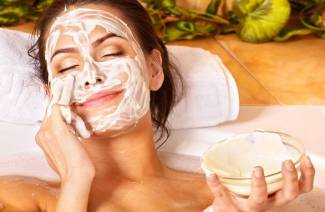 Hjemmelagde anti-aging ansiktsmasker