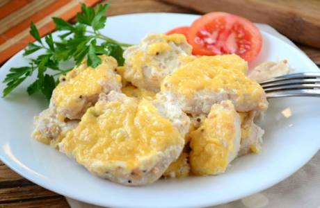 เนื้อไก่ในซอสครีม