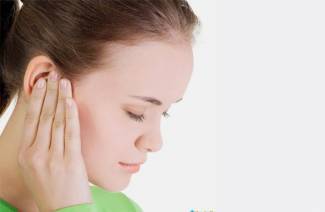 Gouttes d'oreille pour l'oreille bouchée