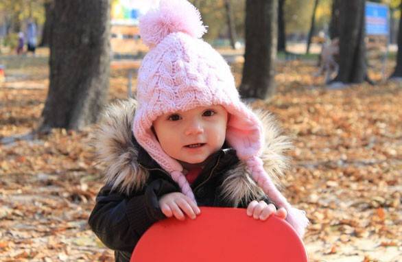 Bonnet tricoté pour les filles