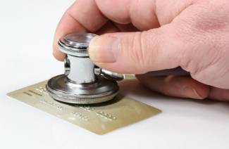 Comment trouver une personne par numéro de carte