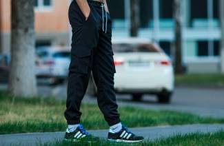 Pantalon cargo pour hommes