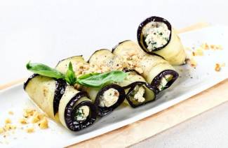 Aubergines à la tomate et à l'ail