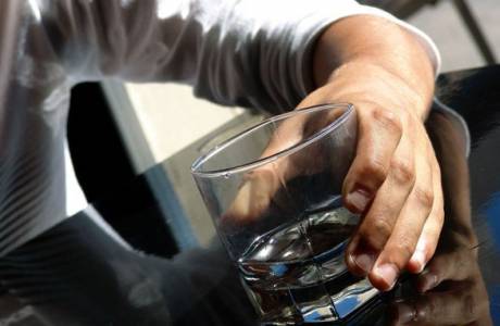 Semne de intoxicație cu alcool