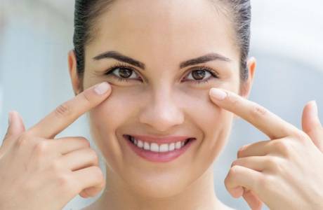 Blépharoplastie des paupières supérieures et inférieures