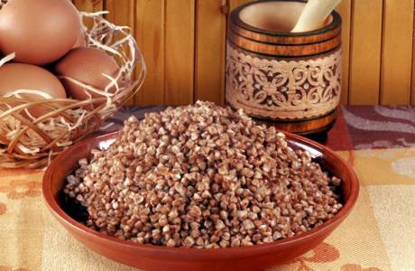 Trigo mourisco no forno