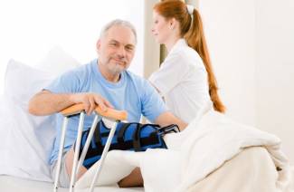 Rehabilitation zu Hause nach Hüftgelenksersatz