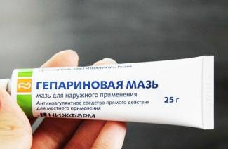Heparino tepalas