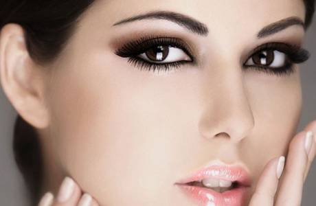 Lamination des sourcils