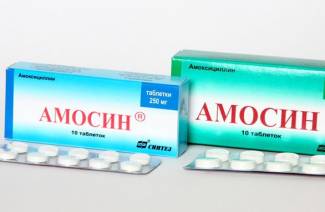 Amosinas
