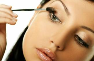 Soins pour les extensions de cils
