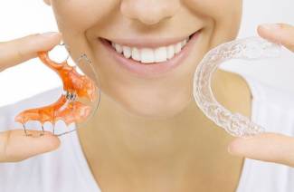 Plaques d'alignement des dents pour enfants sans attelles