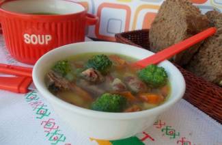 Sopa de Coração de Frango