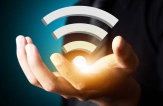Kuinka yhdistää wifi-reititin tietokoneeseen