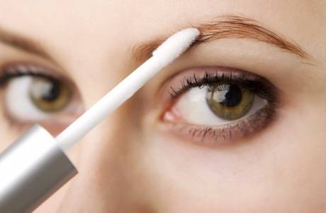 Huile de ricin pour les cils et les sourcils