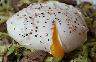 Huevos escalfados
