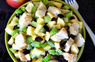 Salad cần tây để giảm cân