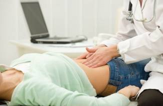 Douleur intestinale dans le bas de l'abdomen