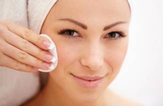 Manchas de idade creme de clareamento