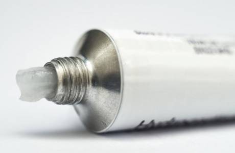 Pomada Solcoseryl