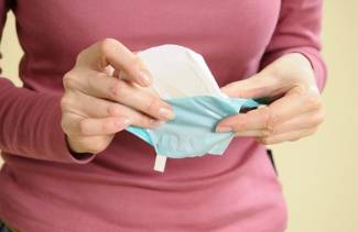 Blødning etter menstruasjon hos kvinner