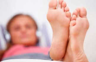 Comment traiter les champignons des pieds