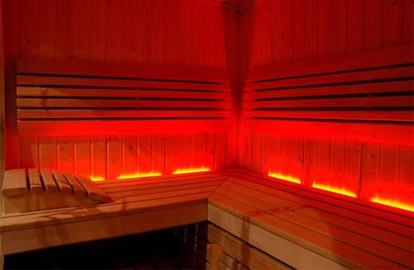 Infrared sauna