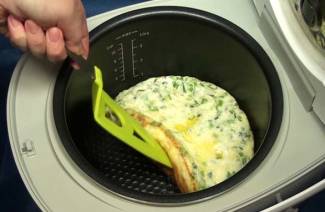 Kaip virti garintą omletą lėtoje viryklėje