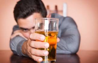 Alcoolismul și consecințele acestuia