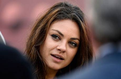 Mila Kunis χωρίς μακιγιάζ και photoshop