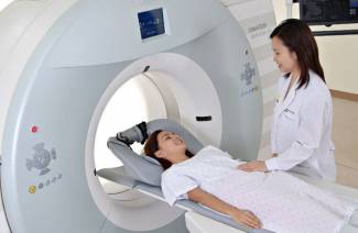 MRI của người đứng đầu