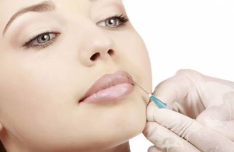 Botox pe buze
